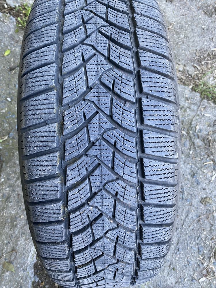 Зимни гуми 225/60/R17