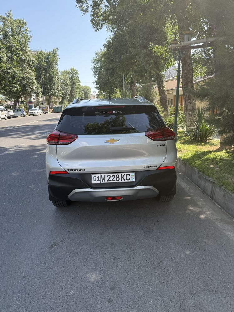 Продам tracker 2 premier