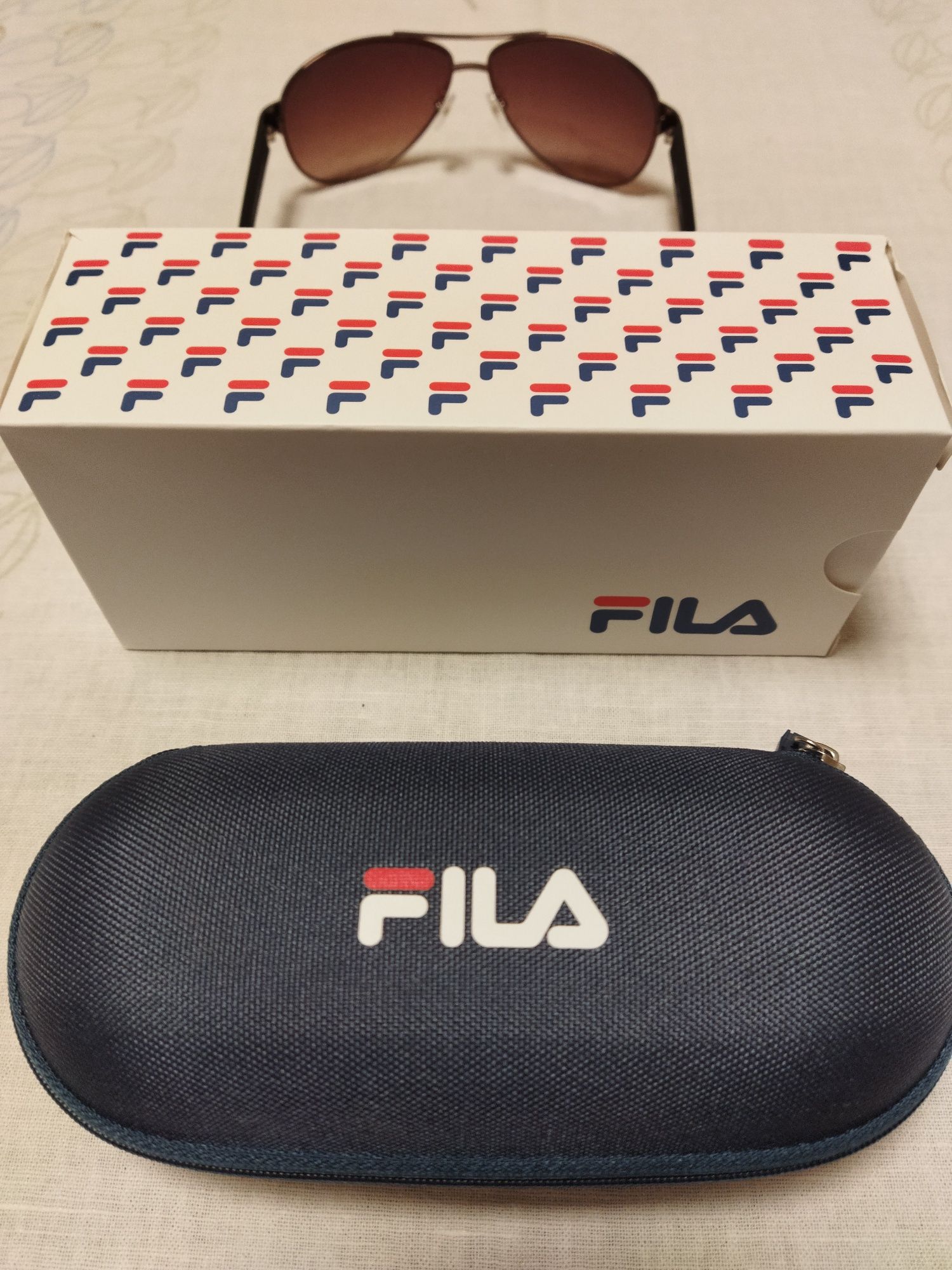 Слънчеви очила FILA