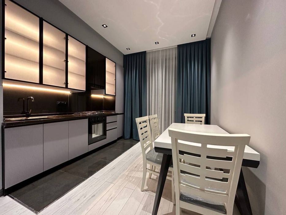 ЖкНРЖ U-Tower! Прекрасная 2 комнатная квартира с видом на Ташкент сити