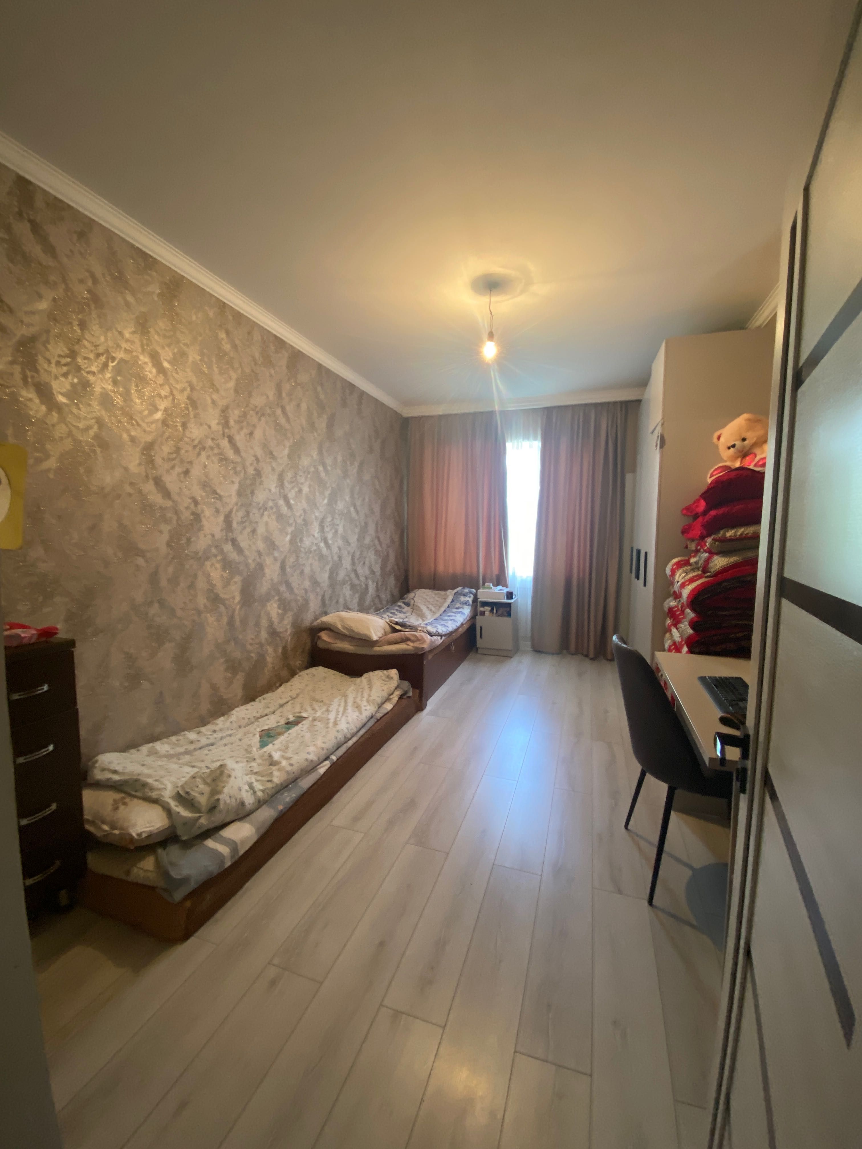 Продам квартиру 3-ех комнатную своя Юнусабад 15 квартал