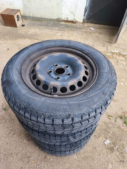 Cauciucuri iarna 195/65/R15