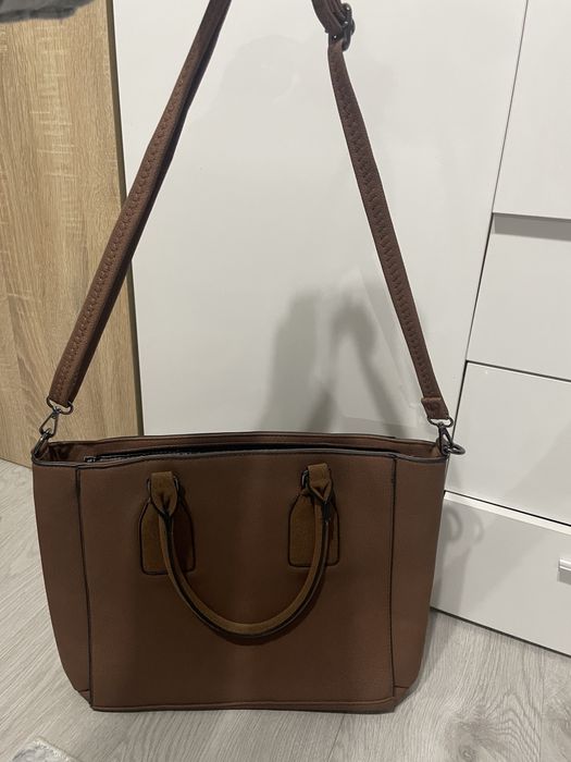 Голяма дамска чанта