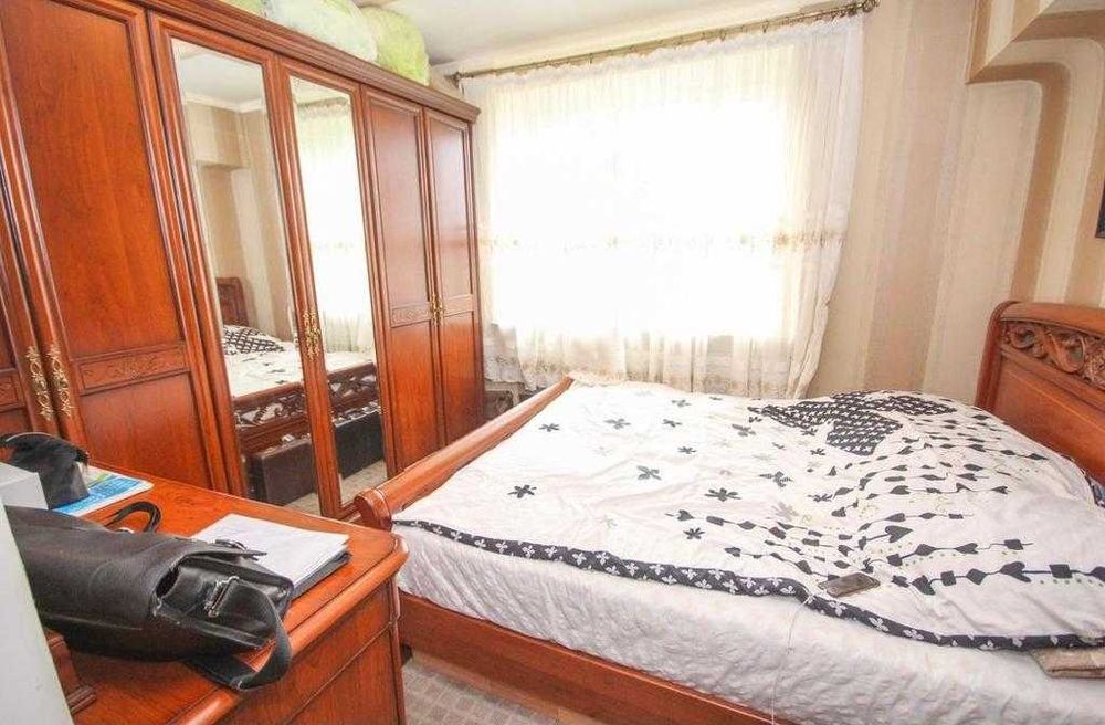 Спальный гарнитур