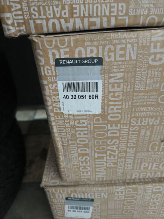 Vând set jante și  anvelope R16, Dacia Duster