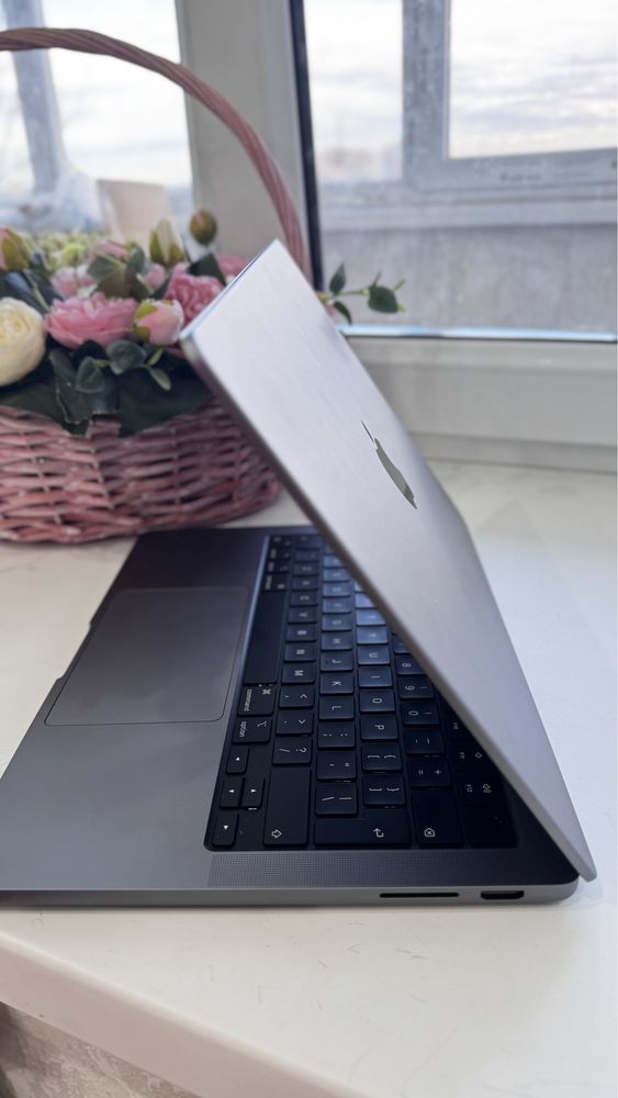 Apple MacBook Pro 14