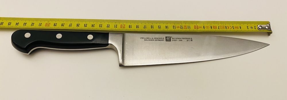Cutitul Bucatarului Zwilling Five Star, Four Star Professional S 200mm