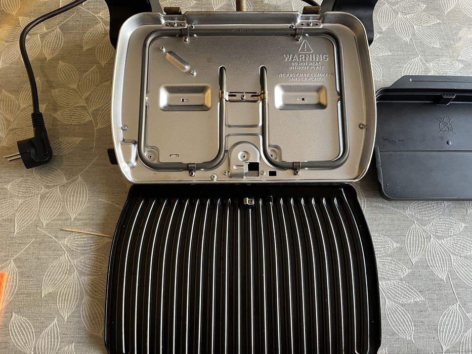 Продавам грил Tefal OptiGril +