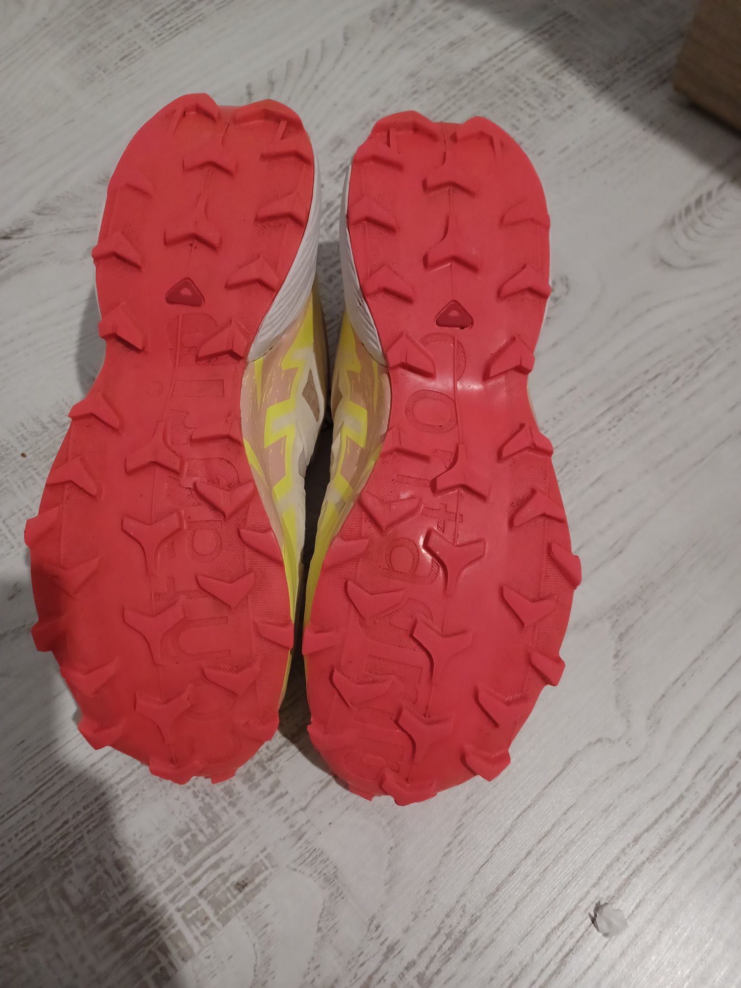 SALOMON SPEED CROSS 6 с мембрана GORE-TEX  като нови