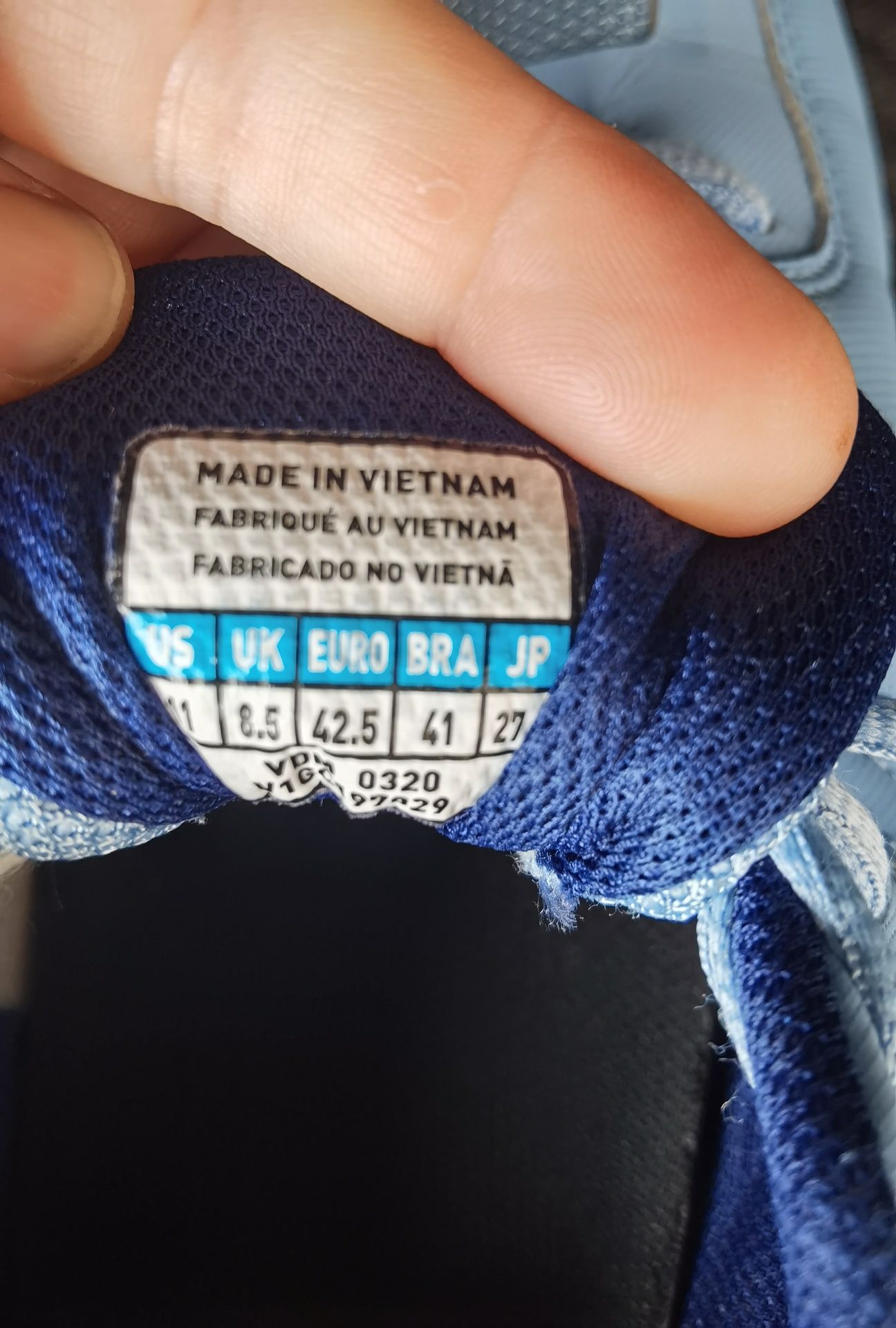 Маратонки  Mizuno 42, Adidas 42
