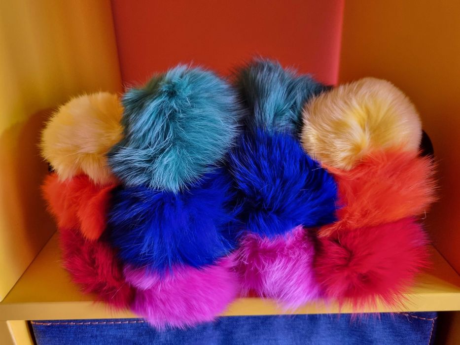 Ункални дамси чехли с естествен косъм!Налични всички номера!