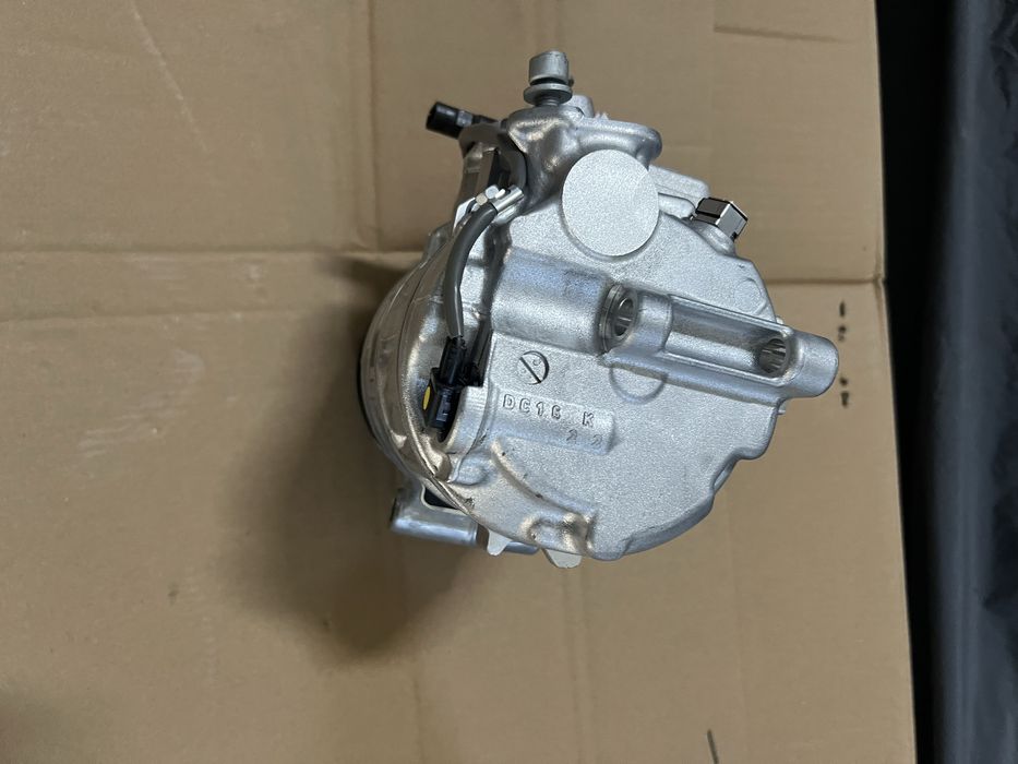 Compresor AC Mercedes A0008301401