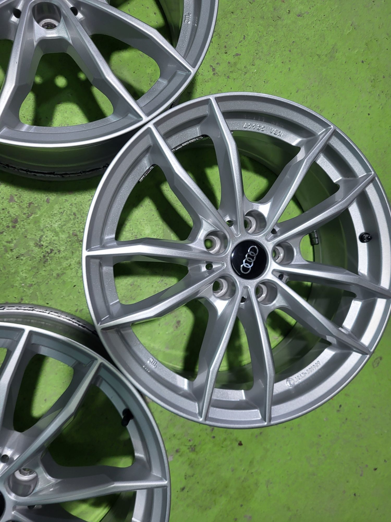 17 5x112 Audi A4 A6 Vw Passat Caddy Touran 5х112 Skoda