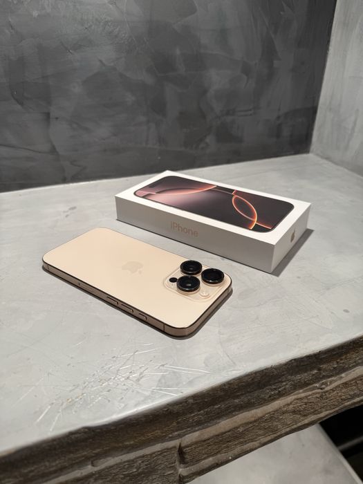 КАТО ЧИСТО НОВ Iphone 16 Pro Desert