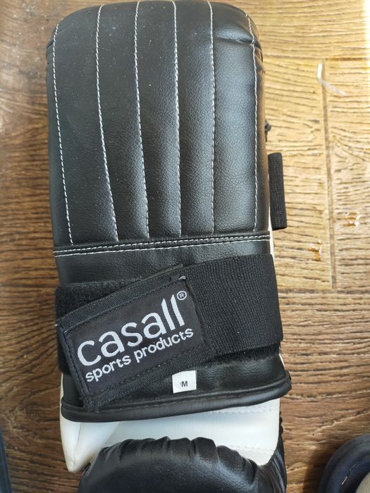 Mănuși pentru box