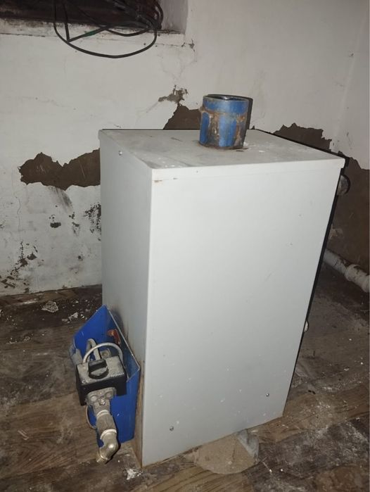 Продам газовый котел