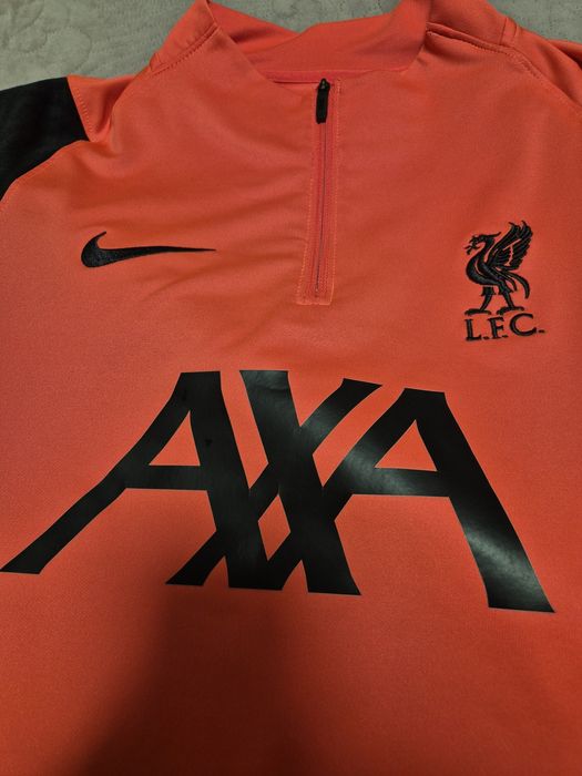 Nike Liverpool футболен екип - анцунг + подарък тениска