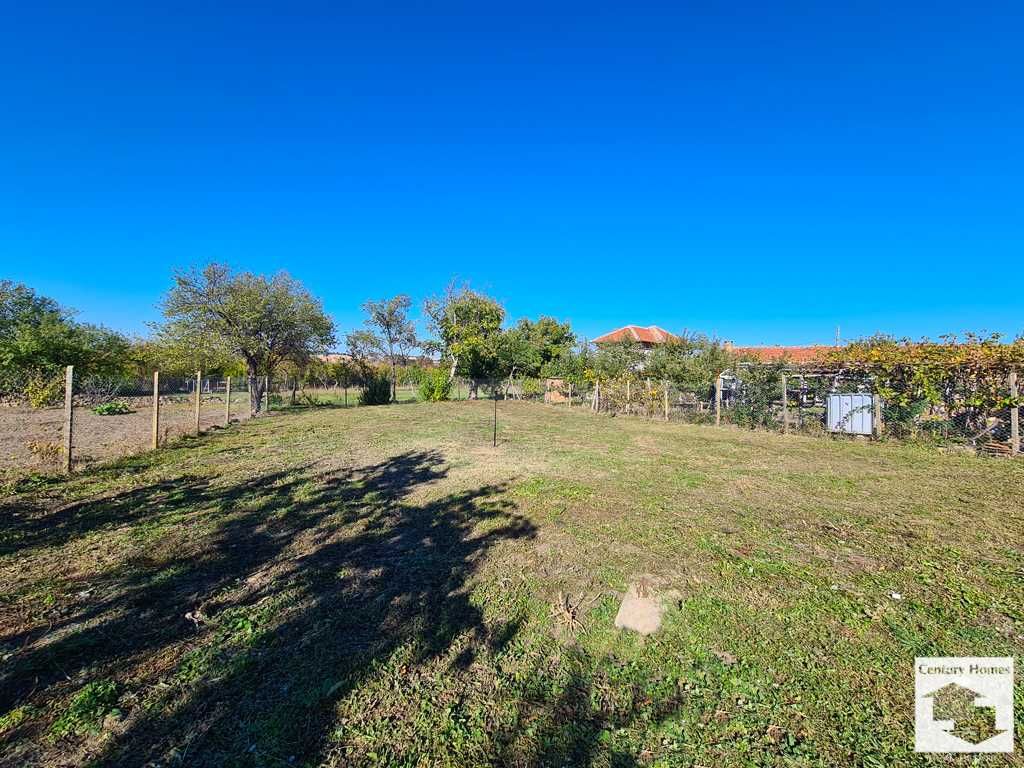 Продава се Къща в Велико Търново, Център - 120 кв.м за 1292 €/кв.м - Снимка #23