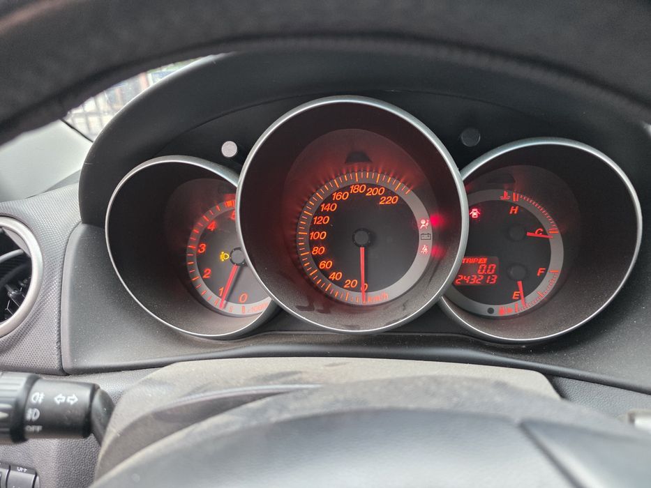 Мазда 3 1.6 хди На части! Mazda 3 1.6 hdi