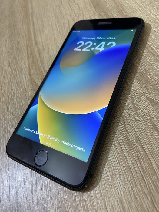Iphone 8 plus 64 Gb tez sotiladi