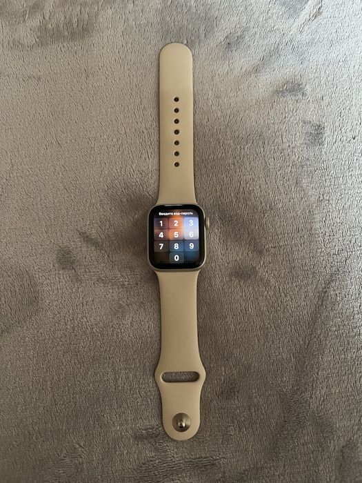 Продам Apple Watch