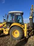 Închiriez  Buldoexcavator.Berceni, Vidra, Dobreni, Campurelu, Varasti