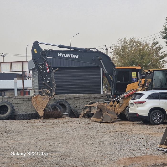 Экскаватор.  погрузчик .самосвалы!!