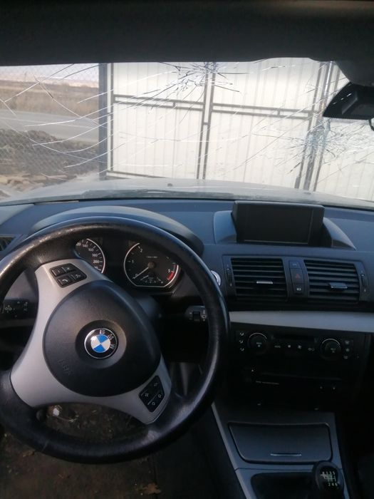 Dezmembrez BMW seria 1 1.6 si 2.0 - 118D program Luni Vineri 9-17