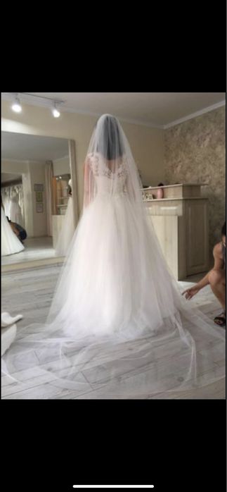 Vand Rochie de mireasa marca Imolacy