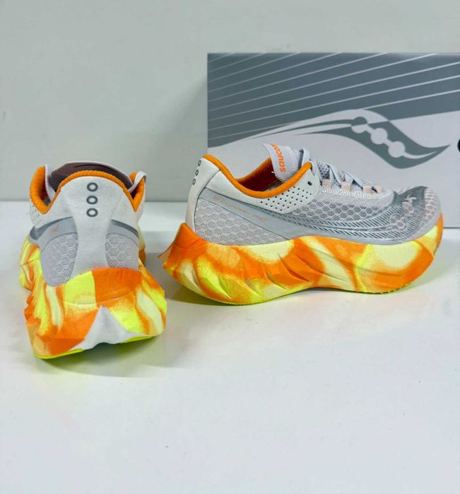 Saucony Endorphin Pro 4