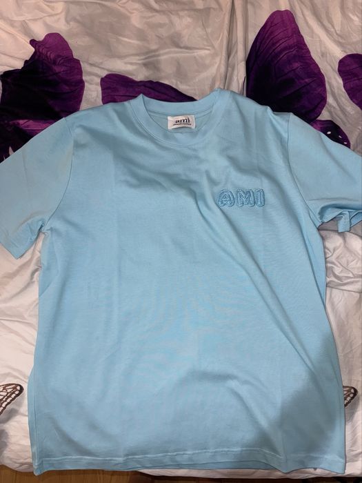 Vand tricou AMI