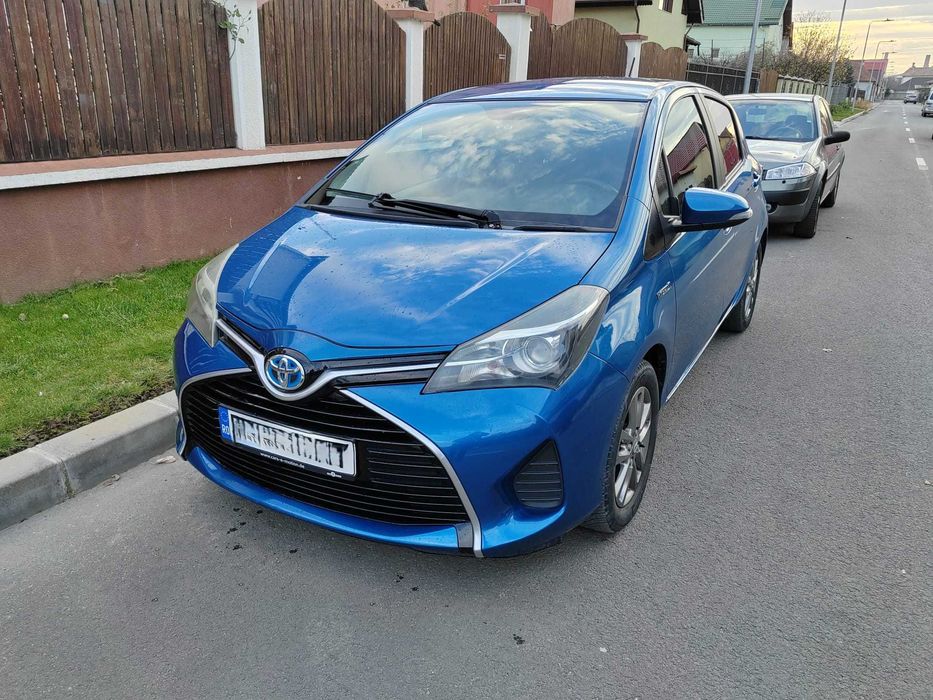 Toyota Yaris Hibrid