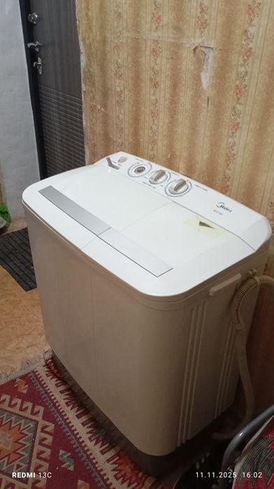 Продам стиральную машину