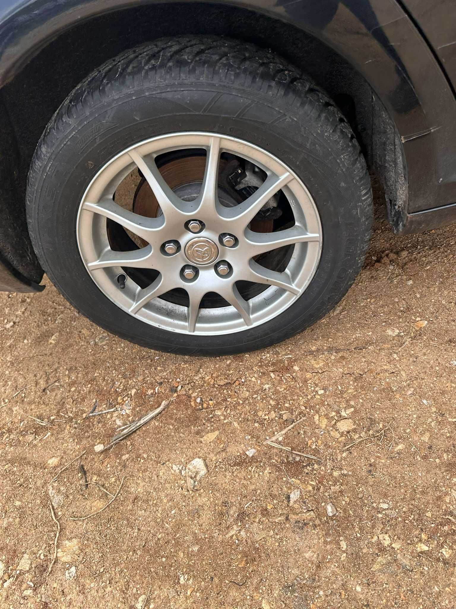 НОВ ВНОС !! НА ЧАСТИ Toyota Avensis 2.2 177Д-Кат 2005г ПЕРФЕКТНИ ДЮЗИ