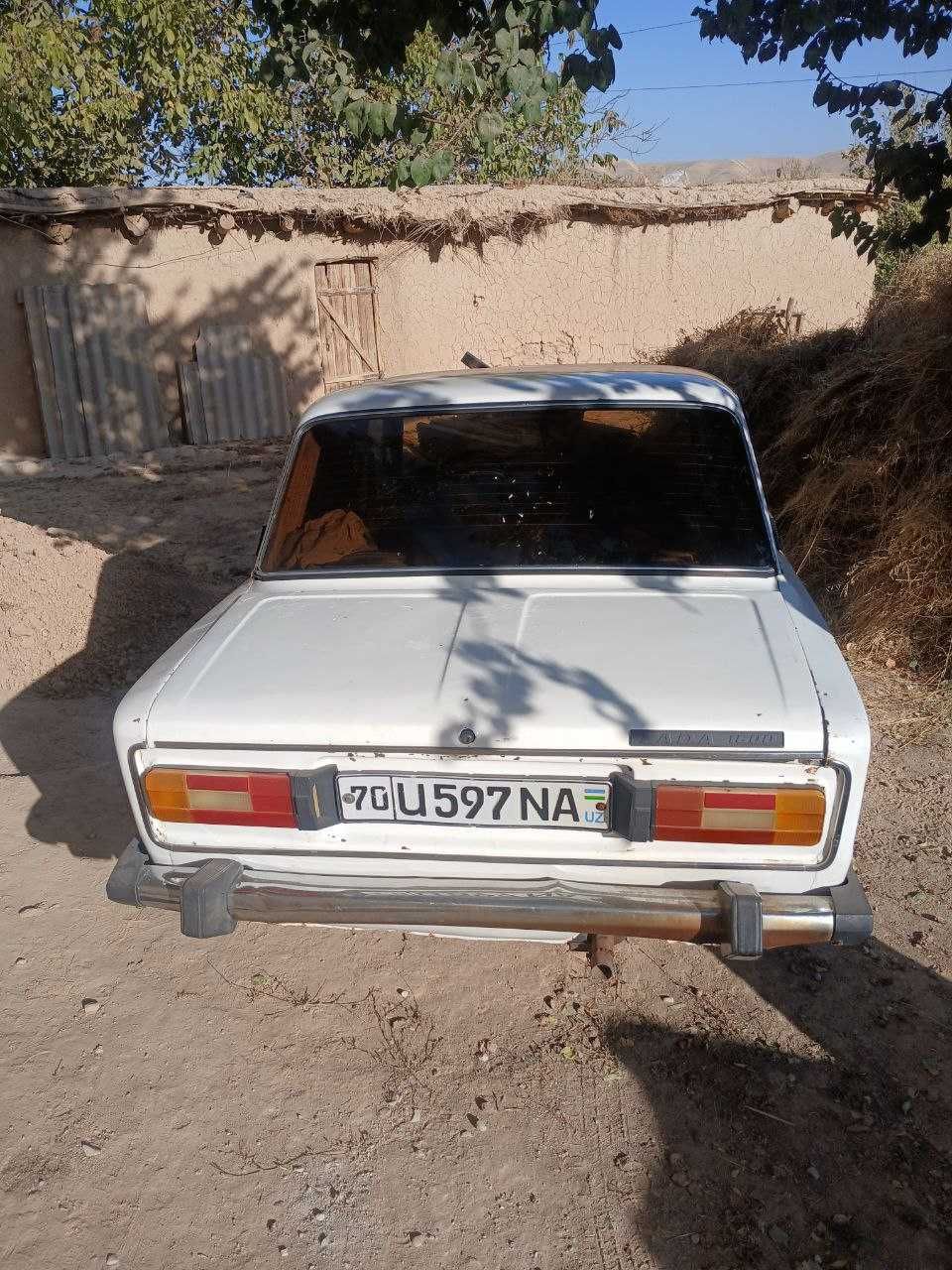 Moshina vaz 2106