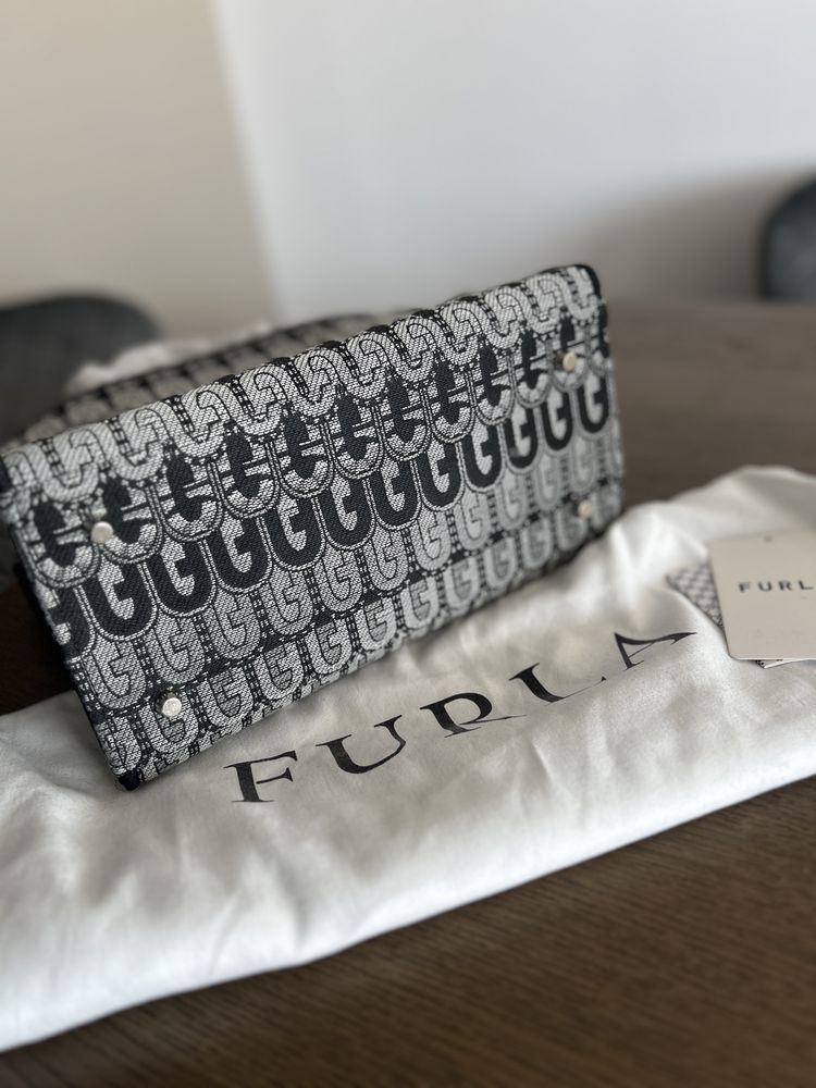 Furla Tote bag Нова