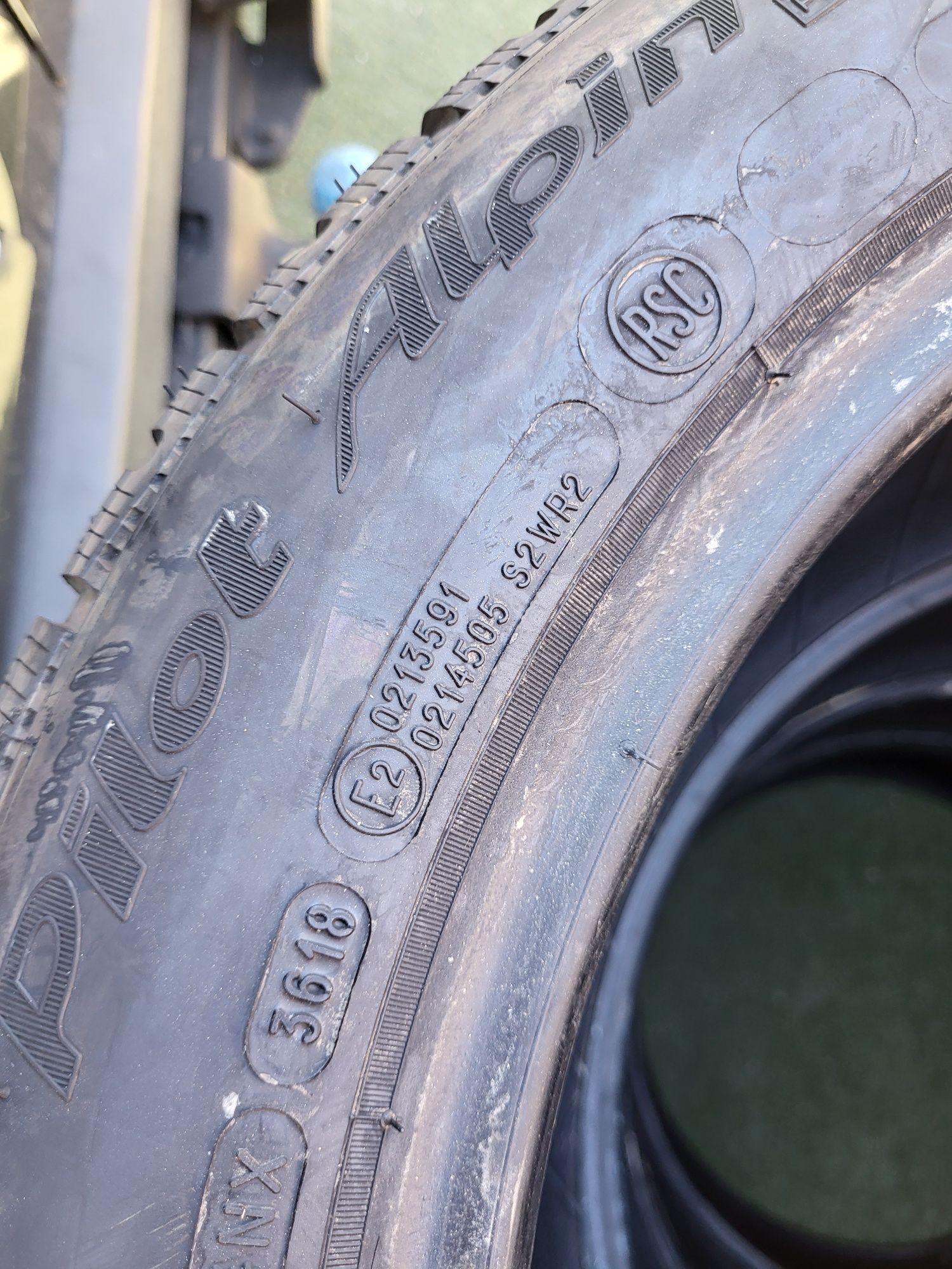 4 бр зимни 225/55/17 Michelin