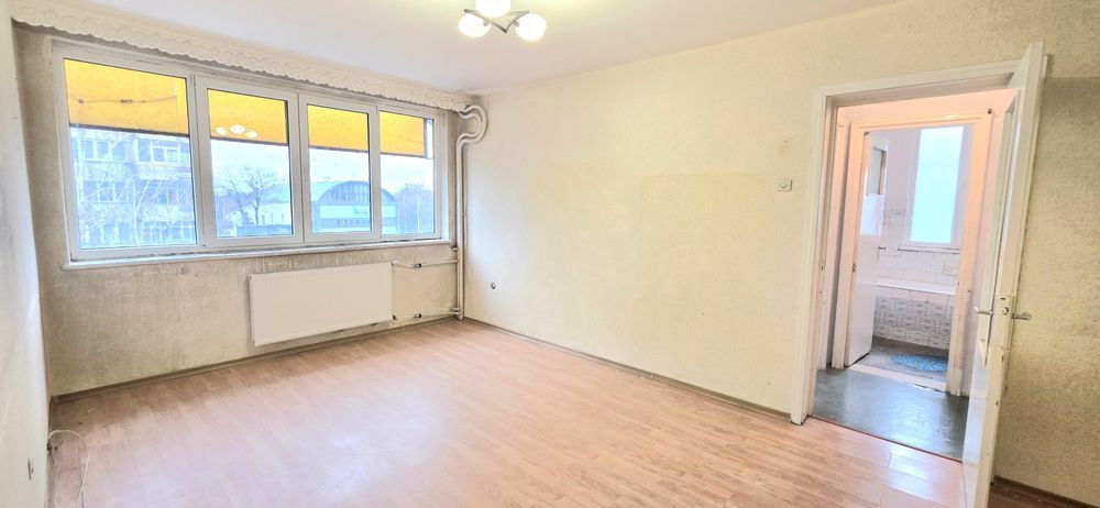 Apartament spatios zona Gara et.3