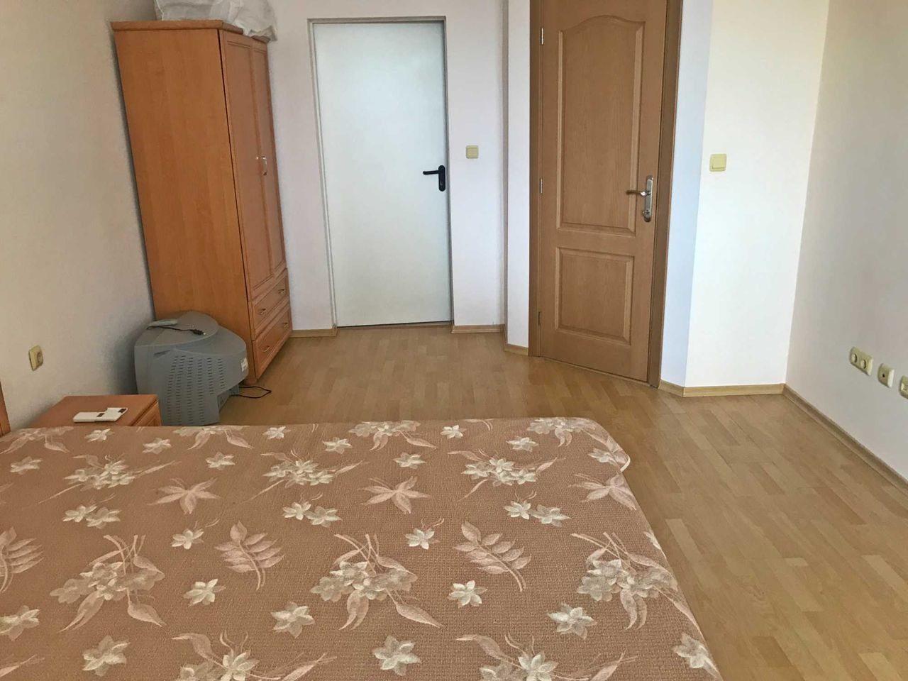 Продава се Двустаен апартамент в к.к. Слънчев бряг - 70 кв.м за 999 €/кв.м - Снимка #6