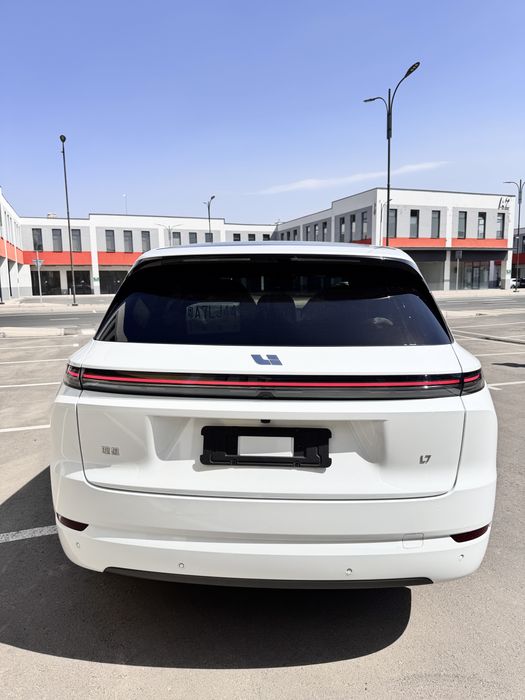 LI Li7 Ultra 2025 Restailing