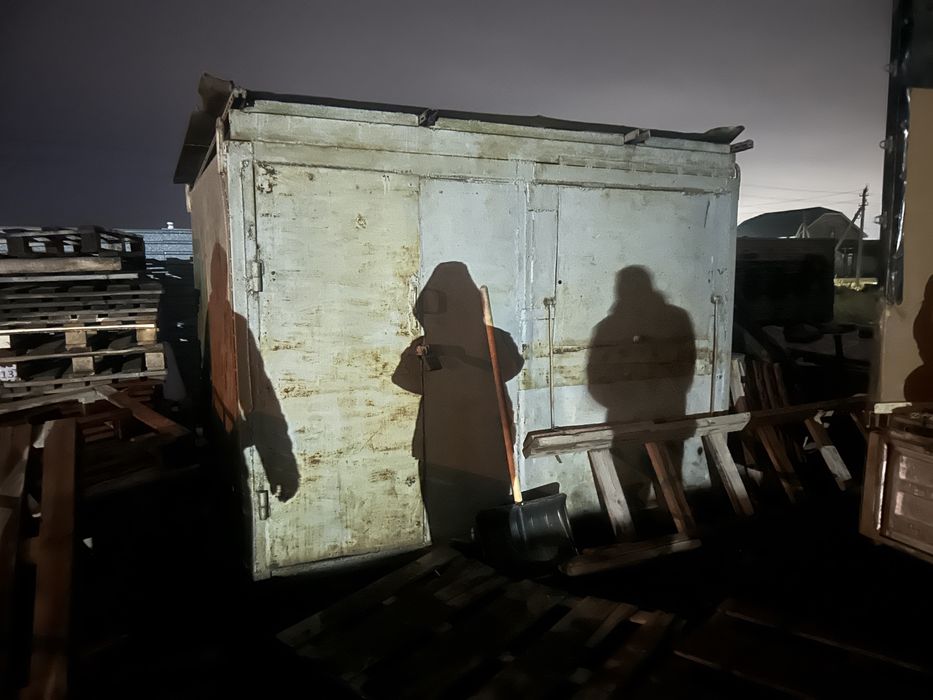 Продам металлический сарай