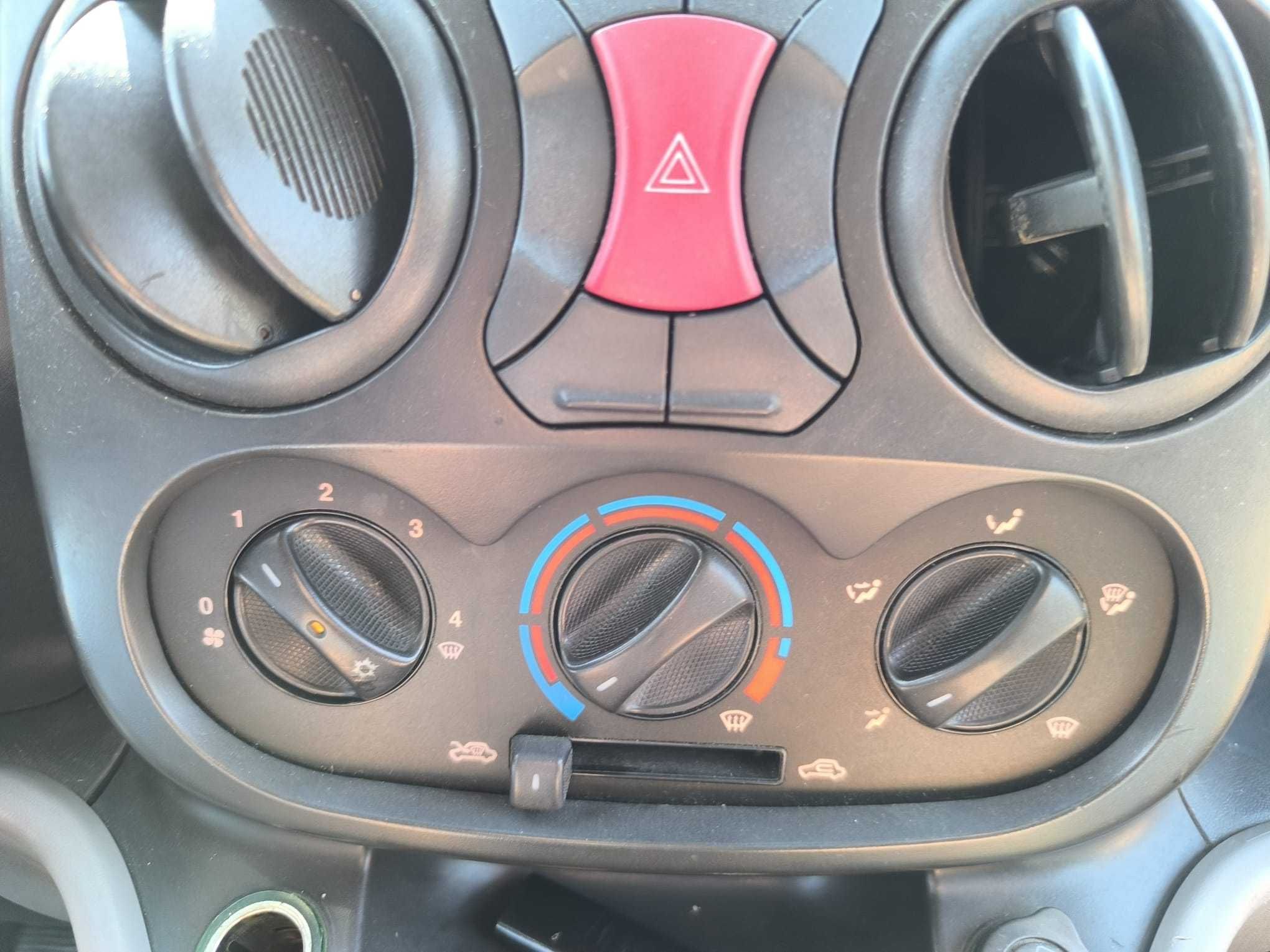 fiat doblo autoutilitara