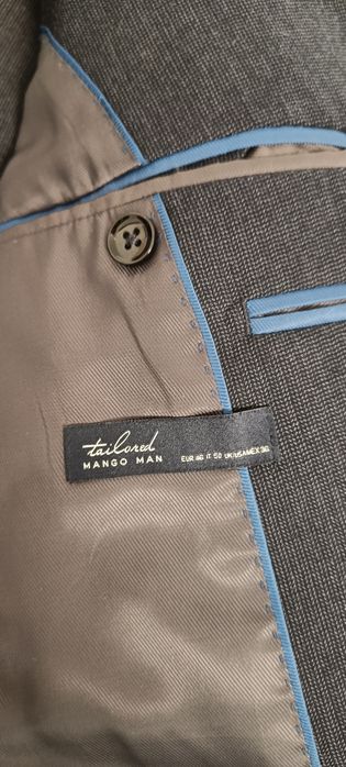 Vând costum Mango Man, in stare foarte buna