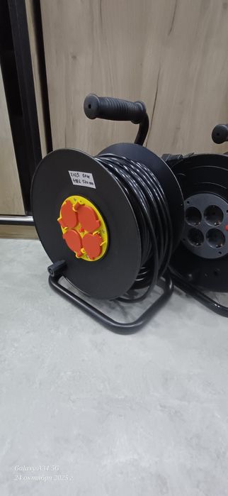 Удлинитель на катушке 2х2,5 50м