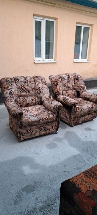 Спальный гарнитур б/у