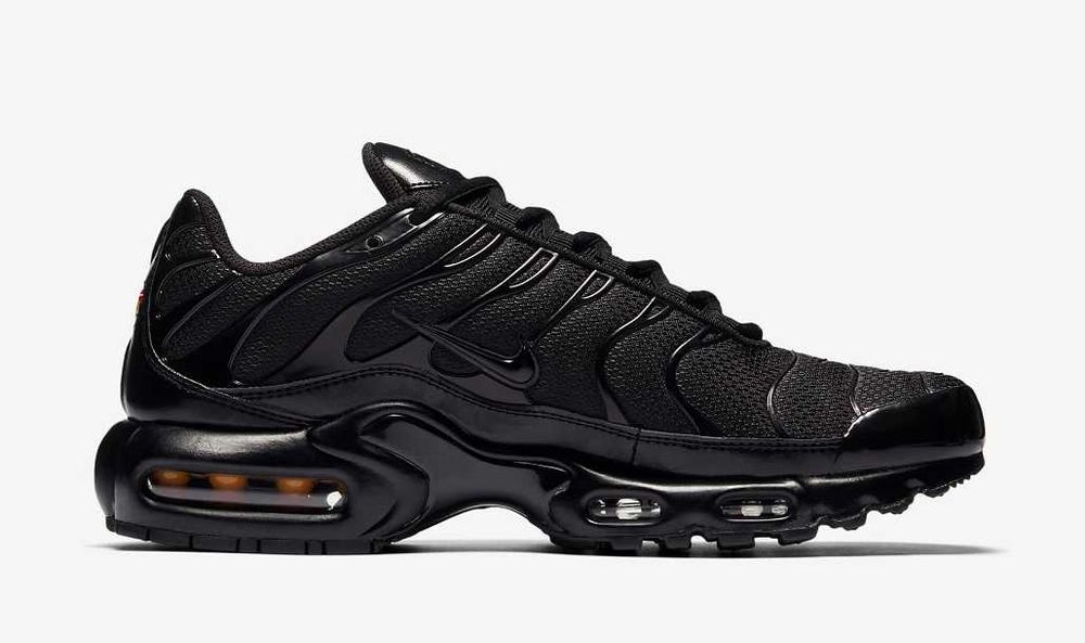 Nike Air Max Plus Man Sport Modern New All Black PLUS