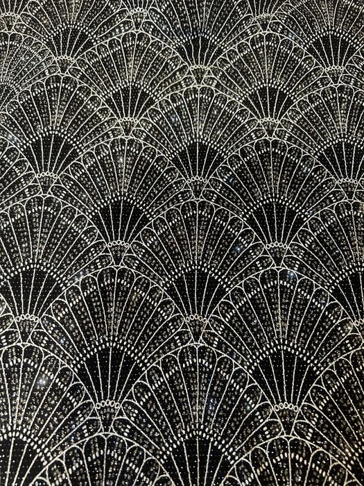 Разкошна черно-сребриста пола