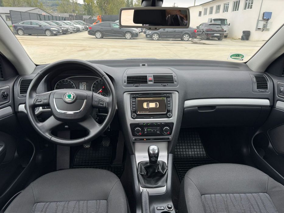 Skoda Octavia 2 Elegance TDI 140 CP Facelift 2010 - Întreținută