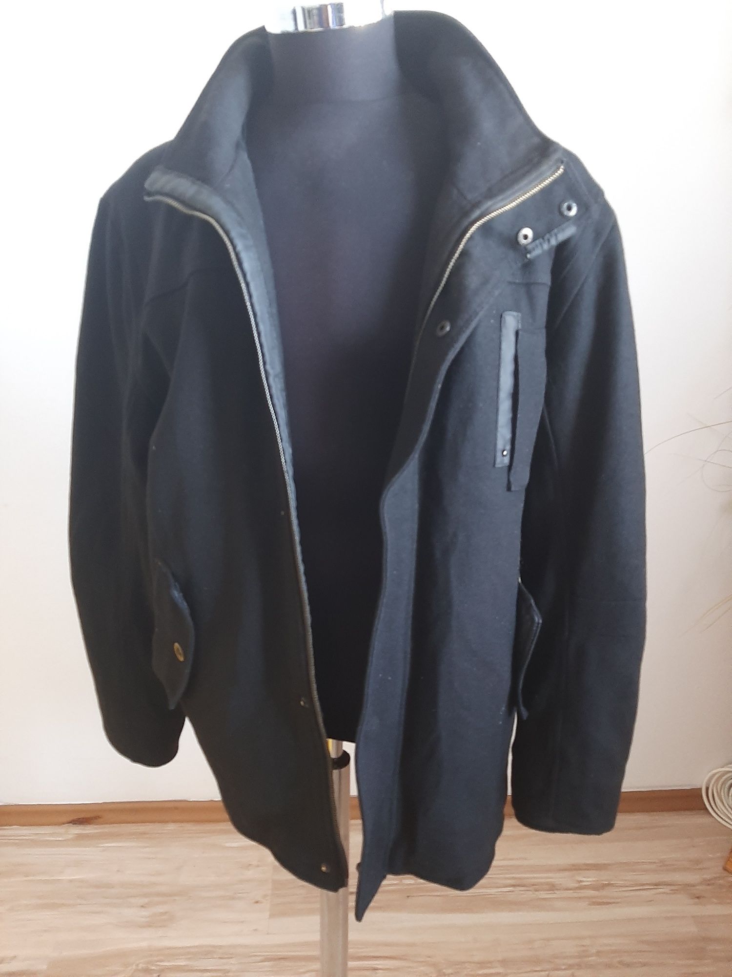 Palton original gen ARMANI marimea XXL