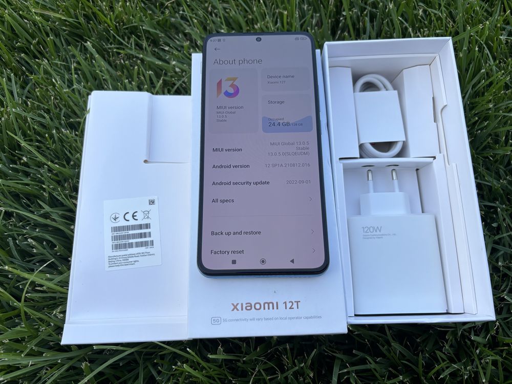 Xiaomi 12T 8GB RAM 128GB stocare in stare foarte buna Original